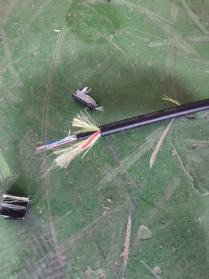 Aerial All - Dielectric ADSS كابلات الألياف البصرية 24 48 96 كابلات الألياف الضوئية النوى