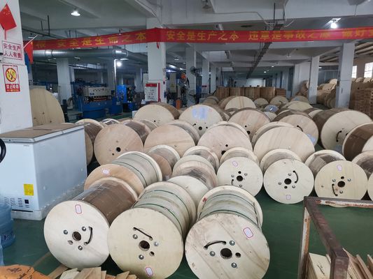 كابل الألياف البصرية الخارجي بقوة FRP ADSS 24 نواة 120 متر تمتد