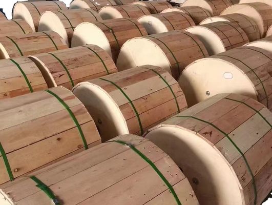 كابلات الألياف البصرية في الهواء الطلق مدرعة 2-288 النوى كابل الألياف البصرية القناة