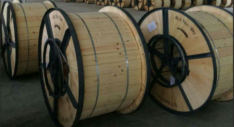 مكافحة القوارض مباشرة مدفونة تحت الماء GYTA33 GYTS33 سلك الفولاذ سلك الألياف الضوئية المدرع