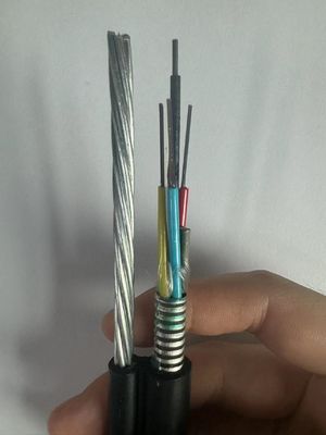 الصورة الجوية بالجملة الصورة 8 كابل الألياف الضوئية في الهواء الطلق مدرعة 12 24 G652D GYTC8S