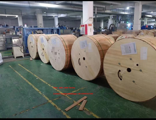 كل الكهرباء المثبتة ذاتياً ADSS العرض 250m 24 Core 48 Core 96 Core كابل الألياف الضوئية ADSS