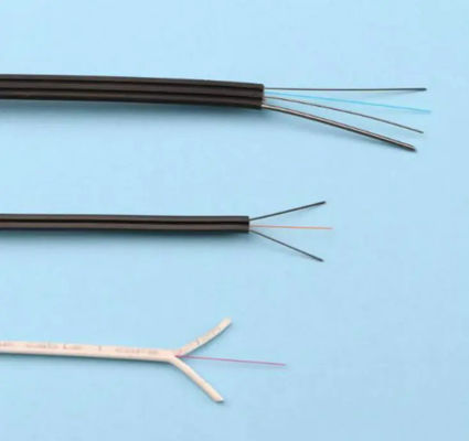 كابل الألياف الضوئية 1 2 4 GJYXCH/GJYXFCH سلك الفولاذ FTTH قطرة كابل G657A للخارج