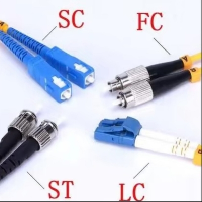 كابل توصيل ألياف مزدوج UPC مصقول مقاوم للماء IP67 للسرعة واتصالات شبكة سلسة