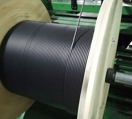 24 الأساسية كابل الألياف البصرية في الهواء الطلق قوة غير معدنية الأعضاء الذين تقطعت بهم السبل