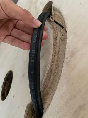 وضع واحد GYTC8S G652d الشكل 8 كابل الألياف الضوئية PE سترة مقاومة للماء