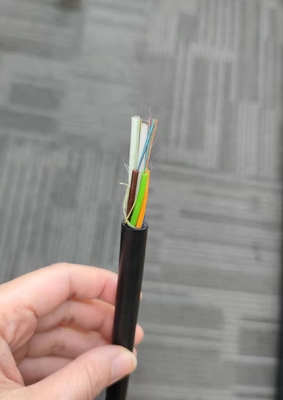 48 Core Single Mode GYFTY Fiber Optic Cable أسود اللون